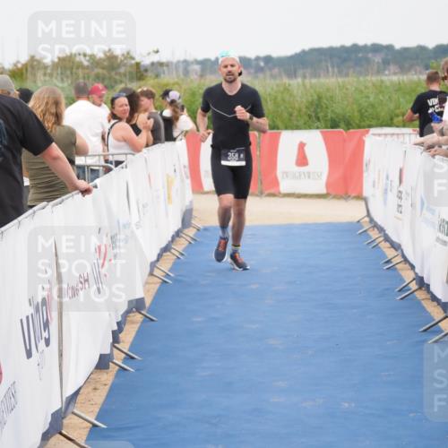 22.06.2025 - Viking Triathlon MichiJ http://msf.ph/oto/8124785 22.06.2025 15:19:26 Ziel 358 meine-sportfotos.de