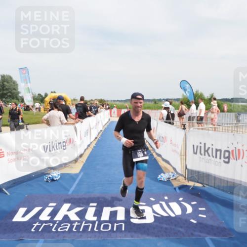 22.06.2025 - Viking Triathlon MichiJ http://msf.ph/oto/8124787 22.06.2025 15:15:14 Ziel 195 meine-sportfotos.de