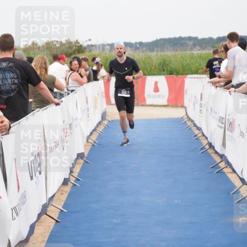 22.06.2025 - Viking Triathlon MichiJ http://msf.ph/oto/8124796 22.06.2025 15:19:26 Ziel 358 meine-sportfotos.de
