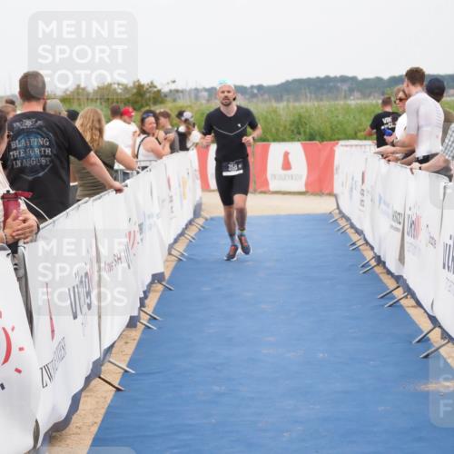 22.06.2025 - Viking Triathlon MichiJ http://msf.ph/oto/8124800 22.06.2025 15:19:26 Ziel 358 meine-sportfotos.de