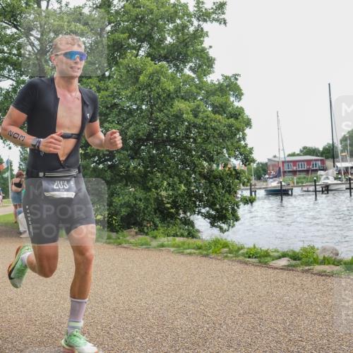 22.06.2025 - Viking Triathlon KatJ http://msf.ph/oto/8124812 22.06.2025 13:41:58 Laufen 203 meine-sportfotos.de