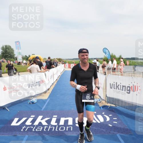 22.06.2025 - Viking Triathlon MichiJ http://msf.ph/oto/8124819 22.06.2025 15:15:15 Ziel 195 meine-sportfotos.de