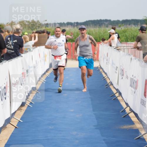 22.06.2025 - Viking Triathlon MichiJ http://msf.ph/oto/8124893 22.06.2025 15:15:22 Ziel 374, 638 meine-sportfotos.de