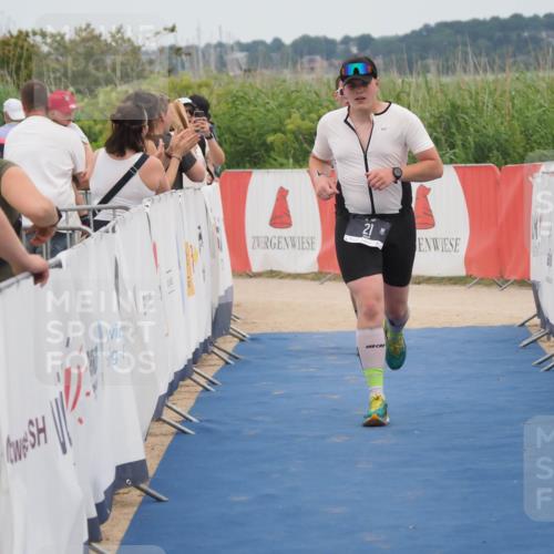 22.06.2025 - Viking Triathlon MichiJ http://msf.ph/oto/8124938 22.06.2025 15:19:33 Ziel 21, 358, 387 meine-sportfotos.de