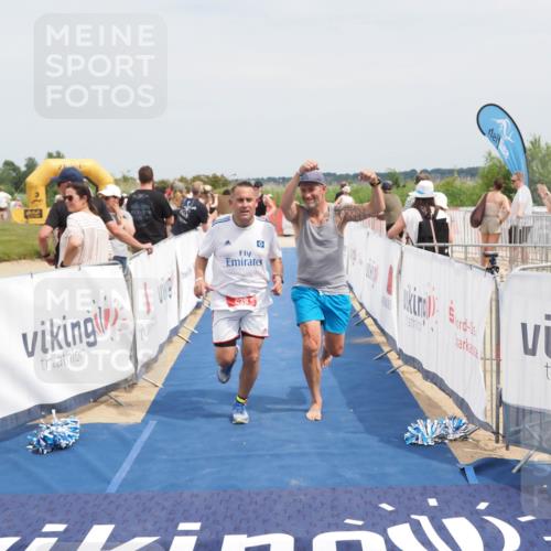 22.06.2025 - Viking Triathlon MichiJ http://msf.ph/oto/8124960 22.06.2025 15:15:25 Ziel 374, 638 meine-sportfotos.de