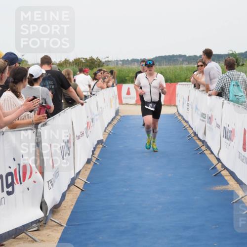 22.06.2025 - Viking Triathlon MichiJ http://msf.ph/oto/8124986 22.06.2025 15:19:35 Ziel 21, 387 meine-sportfotos.de