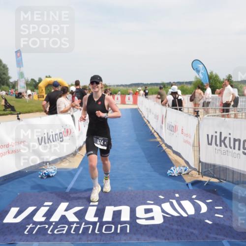 22.06.2025 - Viking Triathlon MichiJ http://msf.ph/oto/8125049 22.06.2025 15:15:28 Ziel 374, 638 meine-sportfotos.de