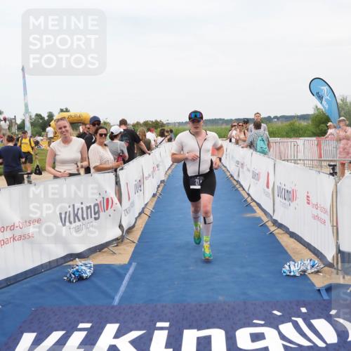 22.06.2025 - Viking Triathlon MichiJ http://msf.ph/oto/8125053 22.06.2025 15:19:37 Ziel 21, 387 meine-sportfotos.de