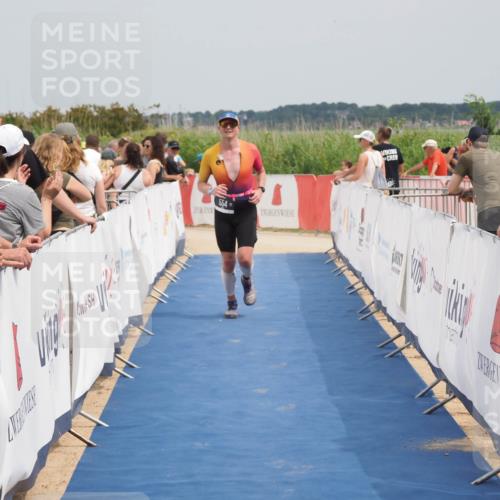 22.06.2025 - Viking Triathlon MichiJ http://msf.ph/oto/8125077 22.06.2025 15:15:44 Ziel 554 meine-sportfotos.de