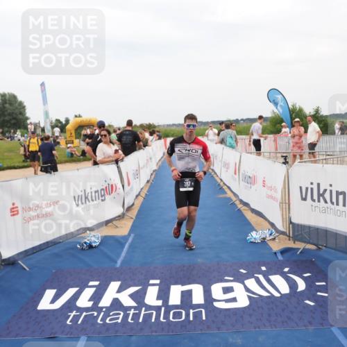 22.06.2025 - Viking Triathlon MichiJ http://msf.ph/oto/8125112 22.06.2025 15:19:40 Ziel 21, 387 meine-sportfotos.de