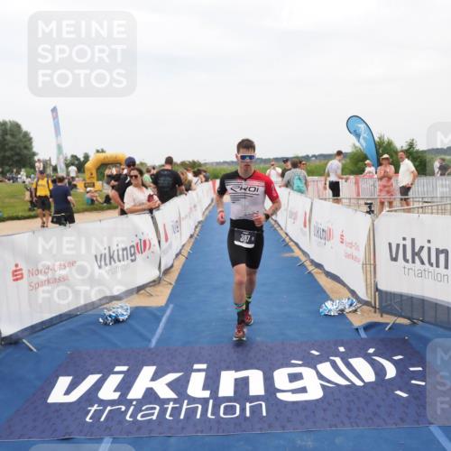 22.06.2025 - Viking Triathlon MichiJ http://msf.ph/oto/8125115 22.06.2025 15:19:40 Ziel 21, 387 meine-sportfotos.de