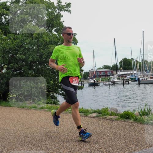 22.06.2025 - Viking Triathlon KatJ http://msf.ph/oto/8125116 22.06.2025 13:42:54 Laufen 291, 342, 654 meine-sportfotos.de