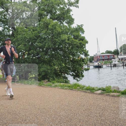 22.06.2025 - Viking Triathlon KatJ http://msf.ph/oto/8125127 22.06.2025 13:42:57 Laufen 342, 388 meine-sportfotos.de
