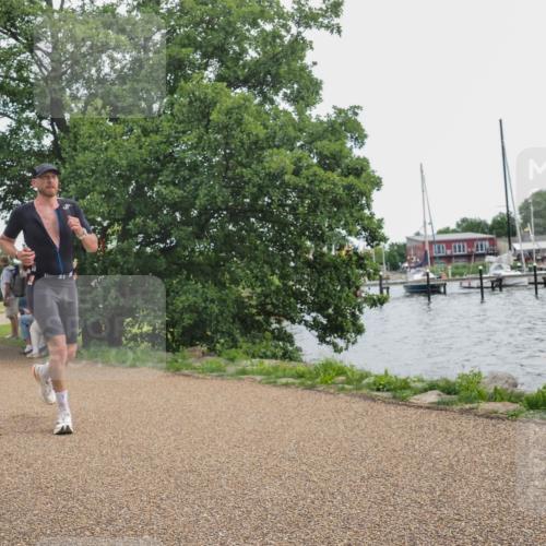 22.06.2025 - Viking Triathlon KatJ http://msf.ph/oto/8125130 22.06.2025 13:42:57 Laufen 342, 388 meine-sportfotos.de