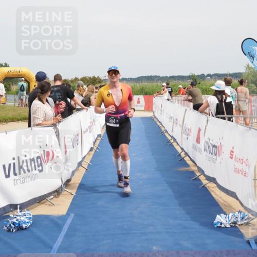 22.06.2025 - Viking Triathlon MichiJ http://msf.ph/oto/8125152 22.06.2025 15:15:46 Ziel 554 meine-sportfotos.de