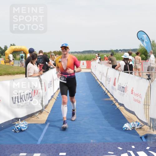 22.06.2025 - Viking Triathlon MichiJ http://msf.ph/oto/8125166 22.06.2025 15:15:47 Ziel 554 meine-sportfotos.de