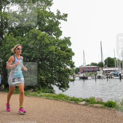 22.06.2025 - Viking Triathlon KatJ http://msf.ph/oto/8125204 22.06.2025 13:43:23 Laufen 465 meine-sportfotos.de