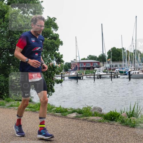 22.06.2025 - Viking Triathlon KatJ http://msf.ph/oto/8125254 22.06.2025 15:27:14 Laufen 621 meine-sportfotos.de
