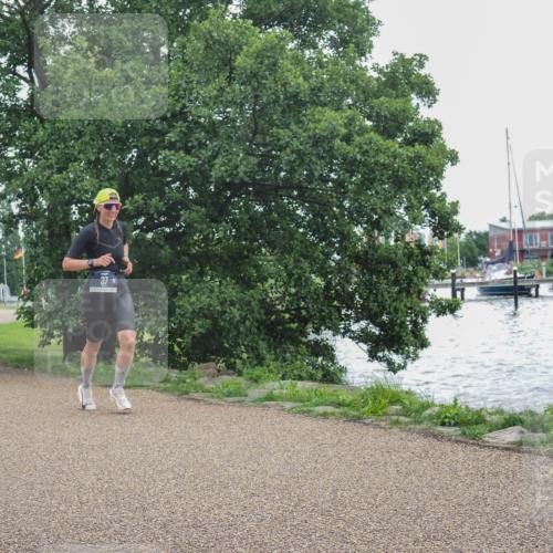 22.06.2025 - Viking Triathlon KatJ http://msf.ph/oto/8125287 22.06.2025 15:27:21 Laufen 37, 102 meine-sportfotos.de