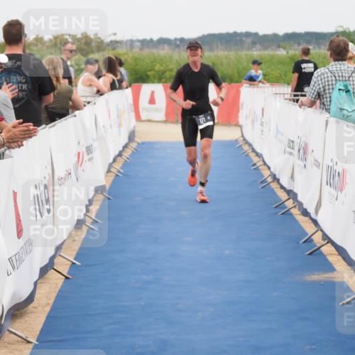 22.06.2025 - Viking Triathlon MichiJ http://msf.ph/oto/8125304 22.06.2025 15:20:26 Ziel 171 meine-sportfotos.de