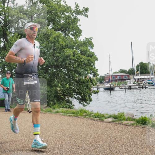 22.06.2025 - Viking Triathlon KatJ http://msf.ph/oto/8125313 22.06.2025 13:43:41 Laufen 254, 336 meine-sportfotos.de