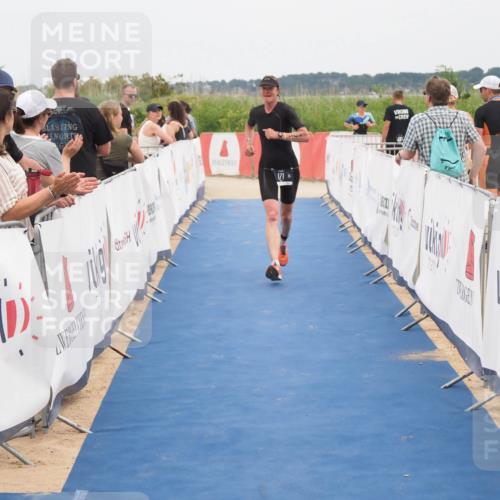 22.06.2025 - Viking Triathlon MichiJ http://msf.ph/oto/8125315 22.06.2025 15:20:26 Ziel 171 meine-sportfotos.de