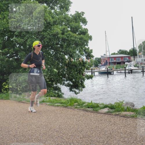 22.06.2025 - Viking Triathlon KatJ http://msf.ph/oto/8125331 22.06.2025 15:27:22 Laufen 37, 102 meine-sportfotos.de