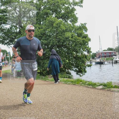 22.06.2025 - Viking Triathlon KatJ http://msf.ph/oto/8125380 22.06.2025 13:43:54 Laufen 40, 135, 327, 434, 448 meine-sportfotos.de