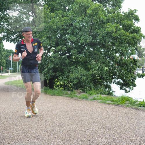 22.06.2025 - Viking Triathlon KatJ http://msf.ph/oto/8125383 22.06.2025 15:27:23 Laufen 37, 102 meine-sportfotos.de