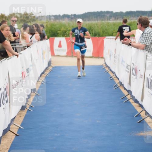 22.06.2025 - Viking Triathlon MichiJ http://msf.ph/oto/8125411 22.06.2025 15:20:46 Ziel 163 meine-sportfotos.de