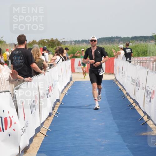 22.06.2025 - Viking Triathlon MichiJ http://msf.ph/oto/8125414 22.06.2025 15:16:27 Ziel 266 meine-sportfotos.de