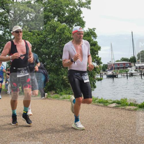 22.06.2025 - Viking Triathlon KatJ http://msf.ph/oto/8125415 22.06.2025 13:43:56 Laufen 40, 135, 261, 327, 434, 448 meine-sportfotos.de