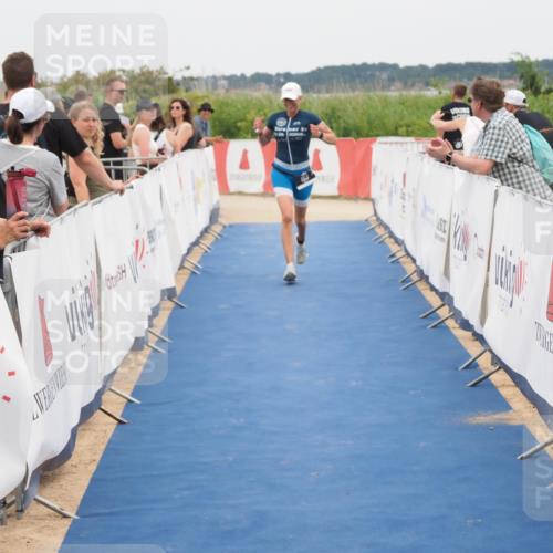 22.06.2025 - Viking Triathlon MichiJ http://msf.ph/oto/8125436 22.06.2025 15:20:47 Ziel 163 meine-sportfotos.de