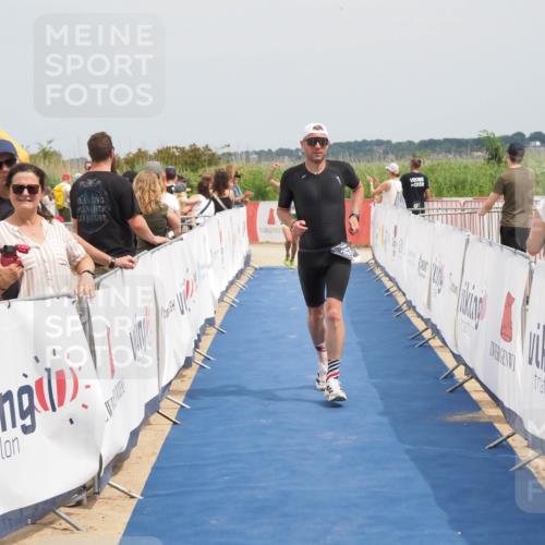 22.06.2025 - Viking Triathlon MichiJ http://msf.ph/oto/8125442 22.06.2025 15:16:28 Ziel 162, 266 meine-sportfotos.de