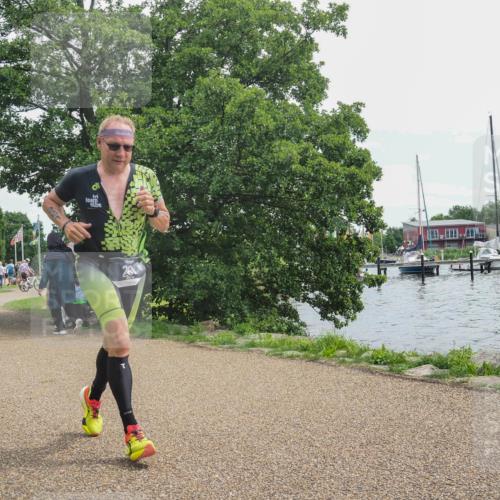 22.06.2025 - Viking Triathlon KatJ http://msf.ph/oto/8125471 22.06.2025 13:43:59 Laufen 40, 135, 261, 263, 327 meine-sportfotos.de