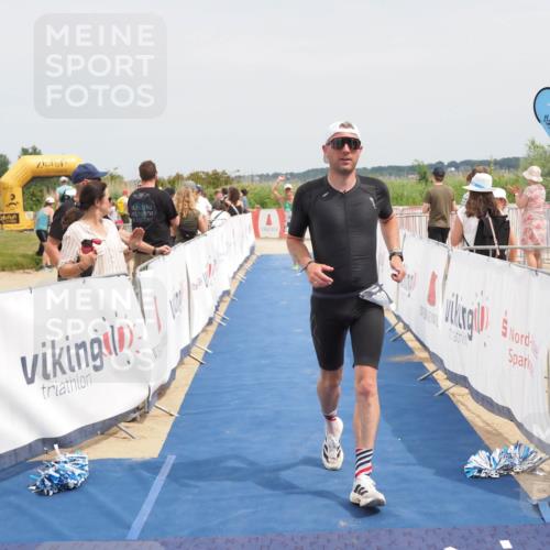22.06.2025 - Viking Triathlon MichiJ http://msf.ph/oto/8125487 22.06.2025 15:16:30 Ziel 162, 266 meine-sportfotos.de