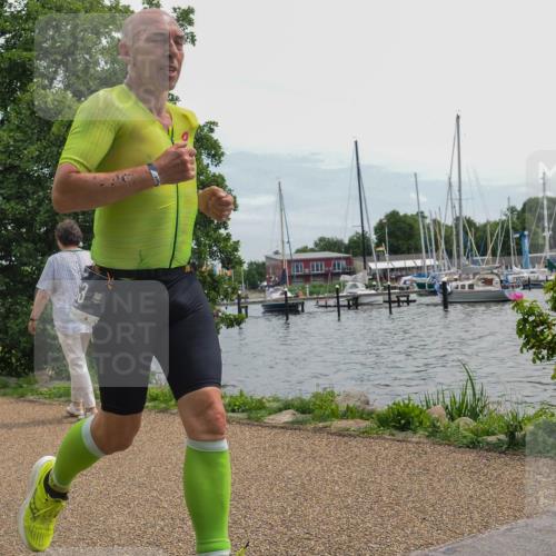 22.06.2025 - Viking Triathlon KatJ http://msf.ph/oto/8125502 22.06.2025 13:44:03 Laufen 263, 510 meine-sportfotos.de