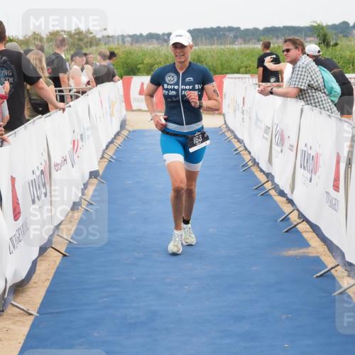 22.06.2025 - Viking Triathlon MichiJ http://msf.ph/oto/8125505 22.06.2025 15:20:49 Ziel 163 meine-sportfotos.de