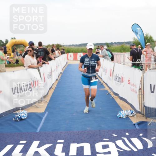 22.06.2025 - Viking Triathlon MichiJ http://msf.ph/oto/8125537 22.06.2025 15:20:50 Ziel 163 meine-sportfotos.de