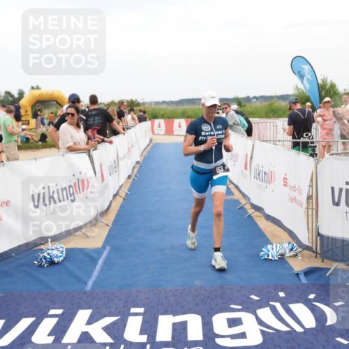 22.06.2025 - Viking Triathlon MichiJ http://msf.ph/oto/8125540 22.06.2025 15:20:50 Ziel 163 meine-sportfotos.de