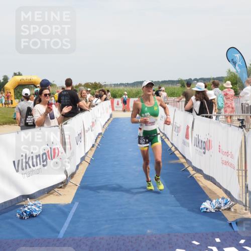22.06.2025 - Viking Triathlon MichiJ http://msf.ph/oto/8125572 22.06.2025 15:16:34 Ziel 162, 266 meine-sportfotos.de
