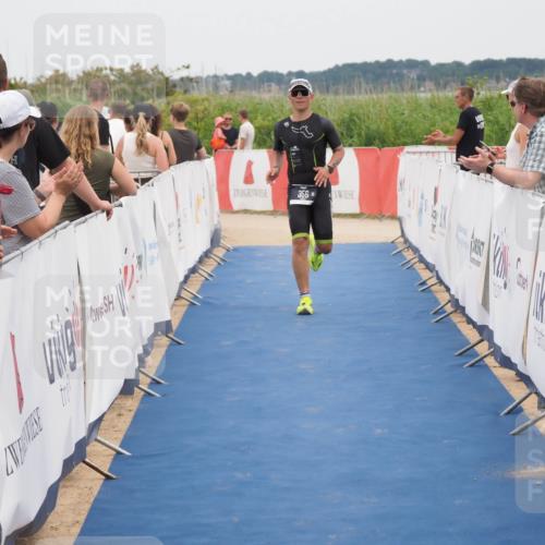 22.06.2025 - Viking Triathlon MichiJ http://msf.ph/oto/8125584 22.06.2025 15:20:58 Ziel 356 meine-sportfotos.de