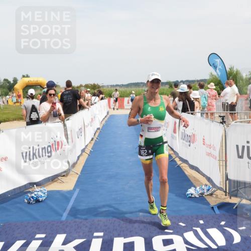 22.06.2025 - Viking Triathlon MichiJ http://msf.ph/oto/8125594 22.06.2025 15:16:34 Ziel 162, 266 meine-sportfotos.de