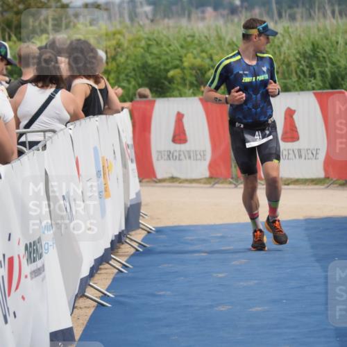 22.06.2025 - Viking Triathlon MichiJ http://msf.ph/oto/8125600 22.06.2025 15:16:44 Ziel  meine-sportfotos.de