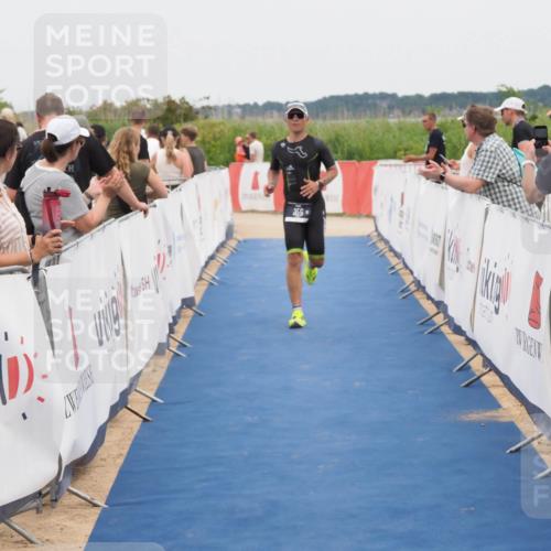 22.06.2025 - Viking Triathlon MichiJ http://msf.ph/oto/8125603 22.06.2025 15:20:59 Ziel 356 meine-sportfotos.de