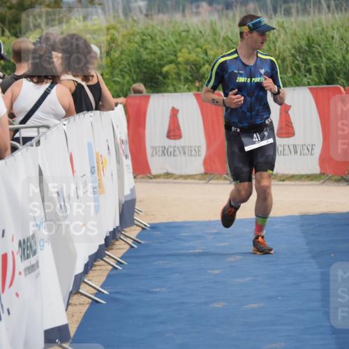 22.06.2025 - Viking Triathlon MichiJ http://msf.ph/oto/8125607 22.06.2025 15:16:45 Ziel 41 meine-sportfotos.de