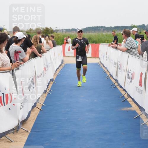 22.06.2025 - Viking Triathlon MichiJ http://msf.ph/oto/8125608 22.06.2025 15:20:59 Ziel 356 meine-sportfotos.de