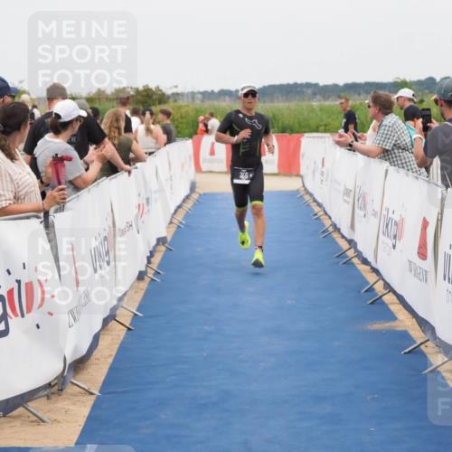 22.06.2025 - Viking Triathlon MichiJ http://msf.ph/oto/8125611 22.06.2025 15:20:59 Ziel 356 meine-sportfotos.de