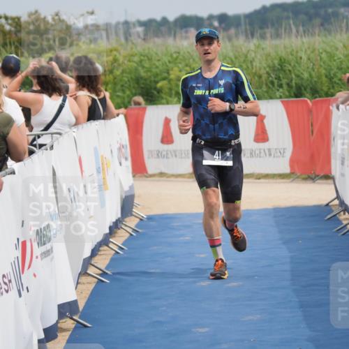 22.06.2025 - Viking Triathlon MichiJ http://msf.ph/oto/8125638 22.06.2025 15:16:46 Ziel 41 meine-sportfotos.de