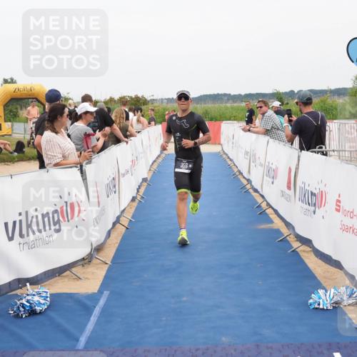 22.06.2025 - Viking Triathlon MichiJ http://msf.ph/oto/8125645 22.06.2025 15:21:00 Ziel 356 meine-sportfotos.de